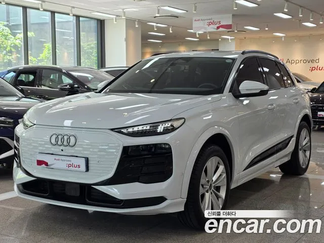 Audi Q6 e-tron 2025