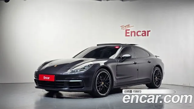 Porsche Panamera 2018