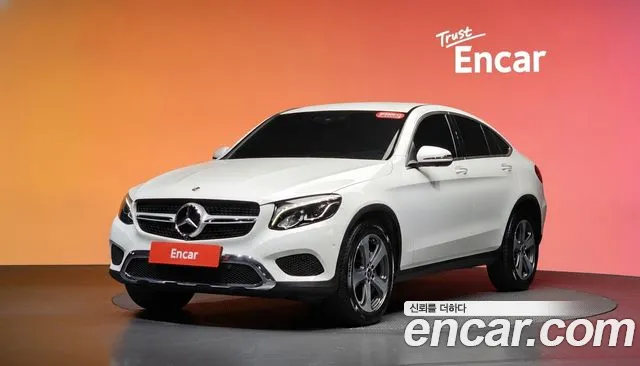 Mercedes-Benz GLC-Class 2019