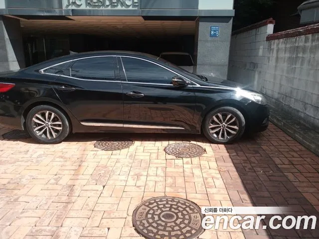 Hyundai Grandeur 2012