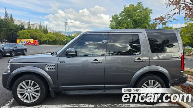 Land Rover Discovery 2014