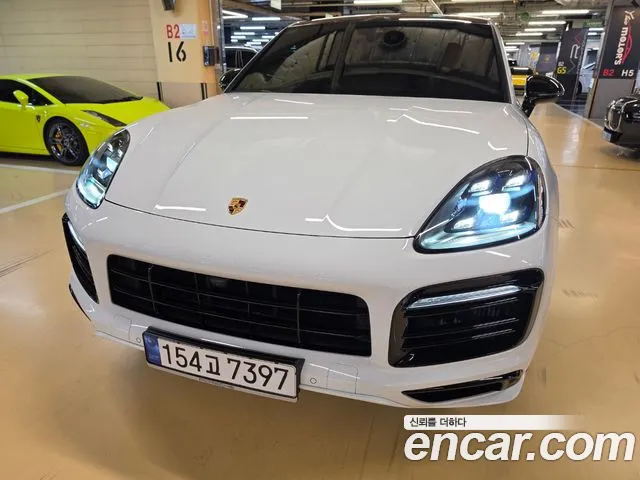 Porsche Cayenne 2022