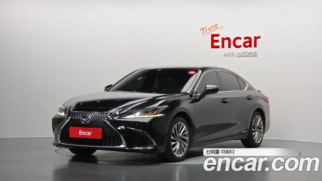 Lexus ES 2019