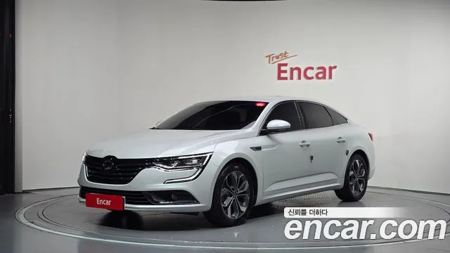 Renault SM6 2019