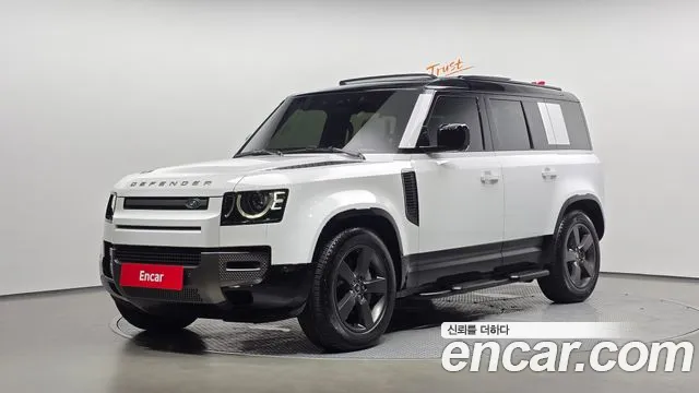 Land Rover Defender 2025