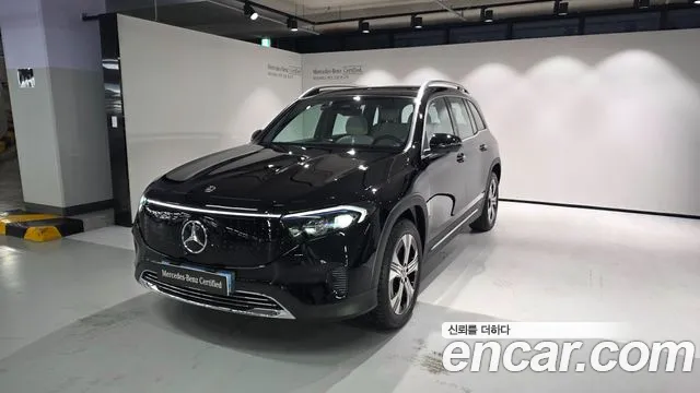 Mercedes-Benz EQB 2026