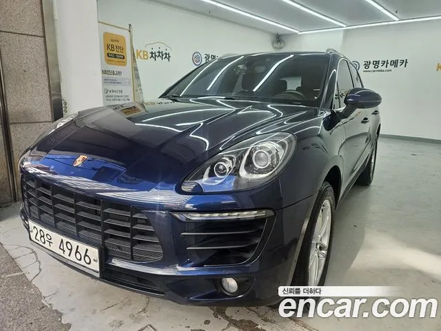 Porsche Macan 2014