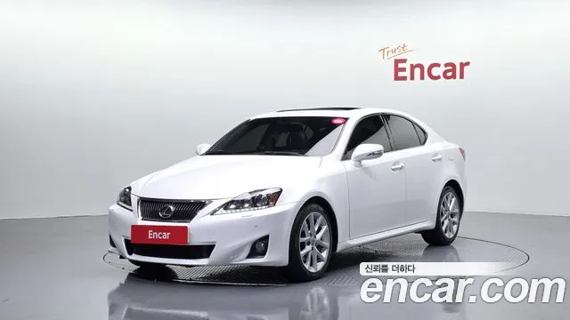 Lexus IS 2012