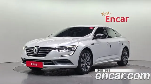 Renault SM6 2016