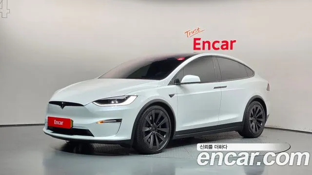 Tesla Model X 2023