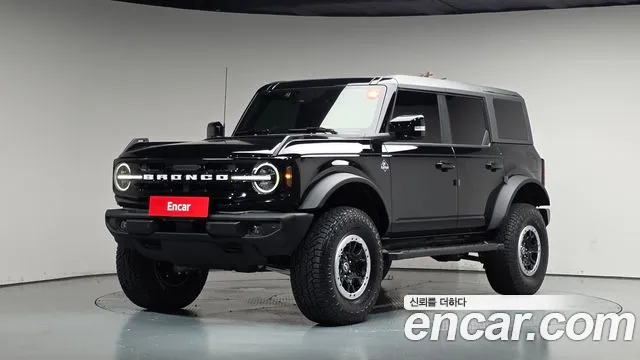 Ford Bronco 2024