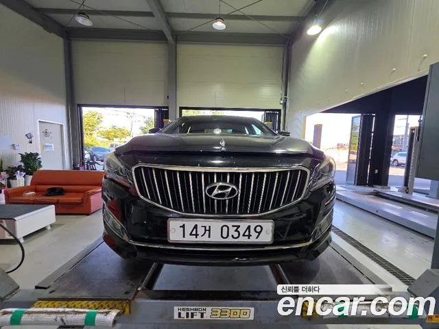Hyundai Aslan 2015