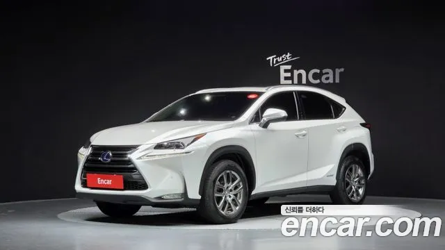 Lexus NX 2016