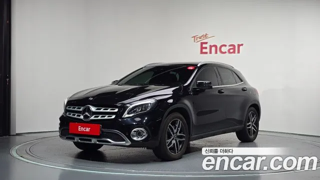 Mercedes-Benz GLA-Class 2018
