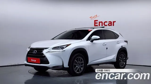 Lexus NX 2015