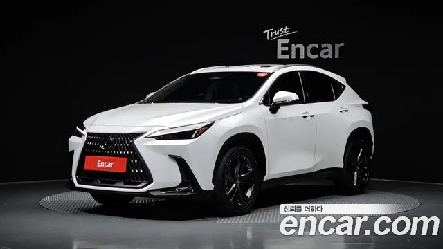 Lexus NX 2025