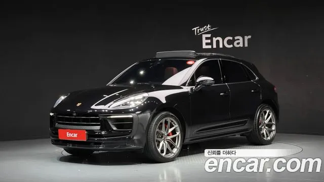 Porsche Macan 2022