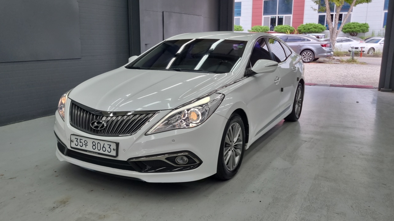 Hyundai Grandeur 2015