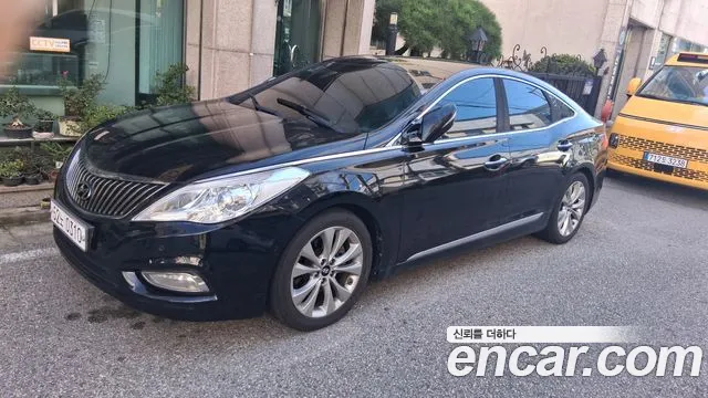 Hyundai Grandeur 2012