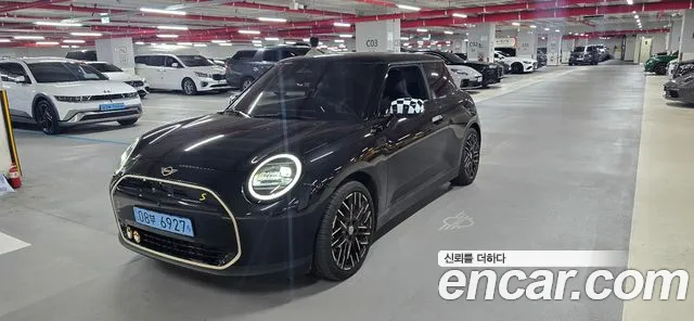 MINI Cooper 2024