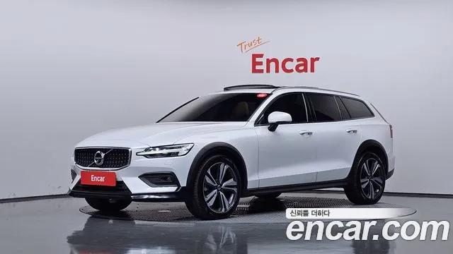 Volvo V60 2021