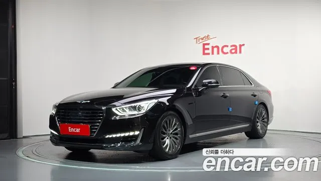 Genesis EQ900 2018
