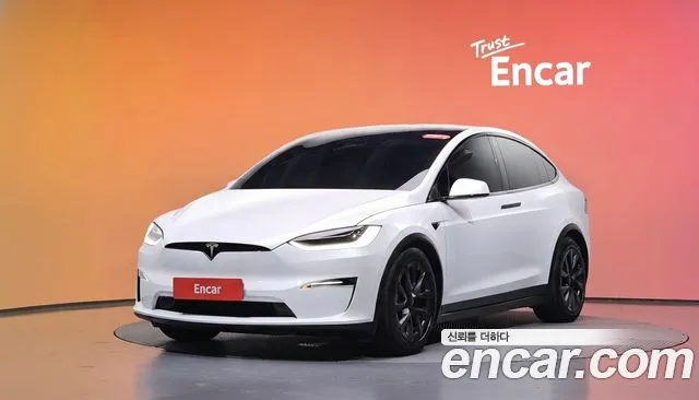 Tesla Model X 2023