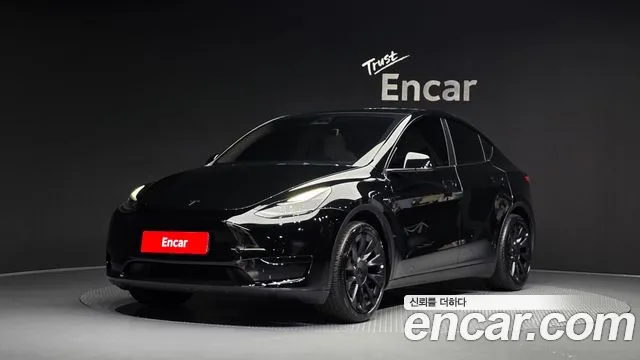 Tesla Model Y 2023