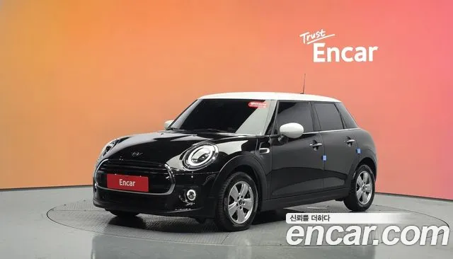 MINI Cooper 2021
