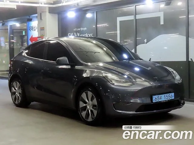 Tesla Model Y 2021