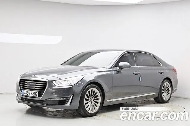 Genesis EQ900 2018