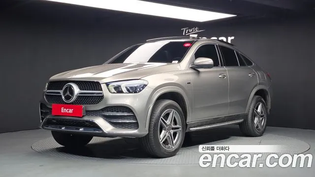 Mercedes-Benz GLE-Class 2021