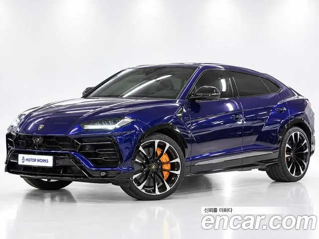 Lamborghini Urus 2021