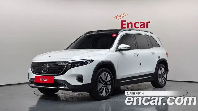 Mercedes-Benz EQB 2023