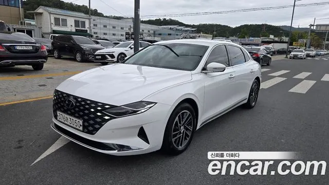 Hyundai Grandeur 2021