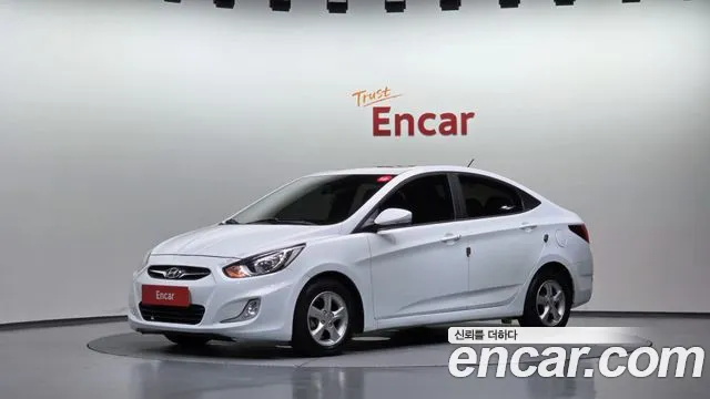 Hyundai Accent 2012