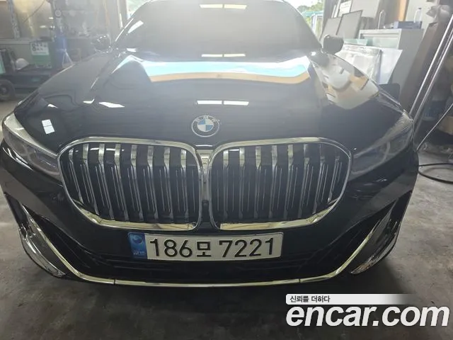BMW 7-Series 2022