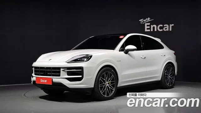 Porsche Cayenne 2025