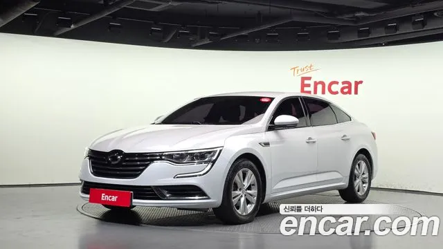 Renault SM6 2016