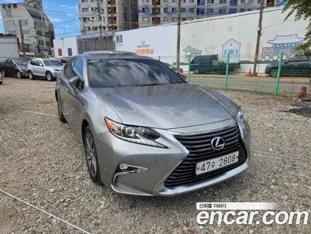 Lexus ES 2017