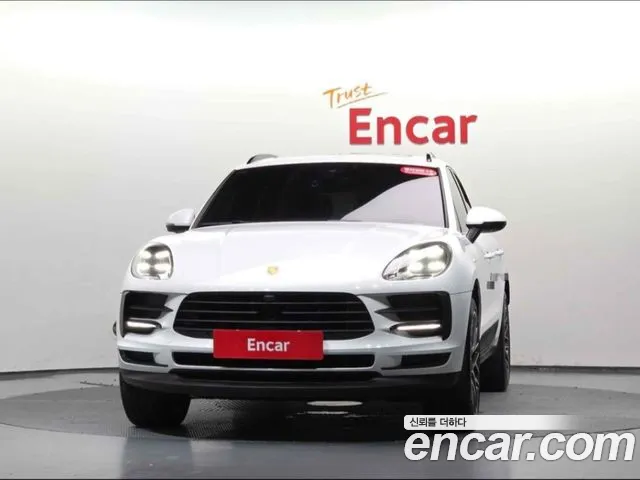Porsche Macan 2014