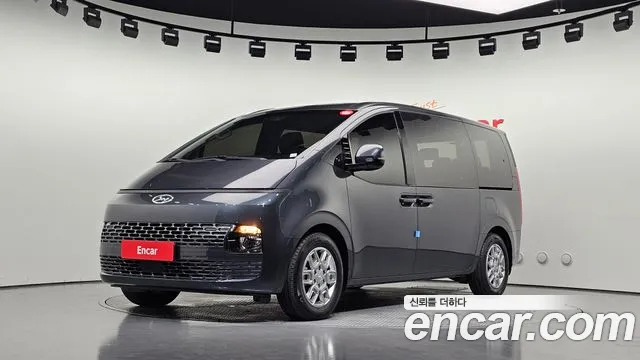 Hyundai Staria 2021