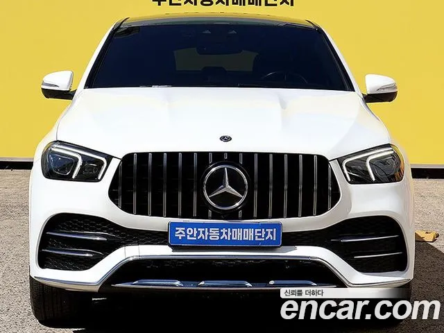 Mercedes-Benz GLE-Class 2021