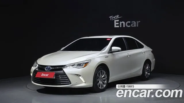 Toyota Camry 2016