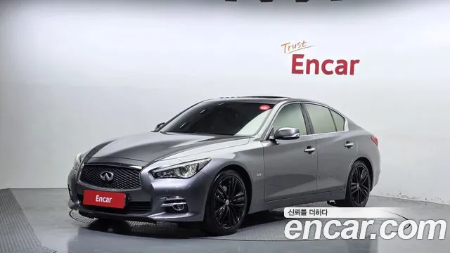 Infiniti Q50 2015
