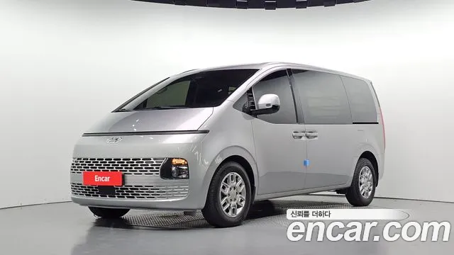 Hyundai Staria 2021