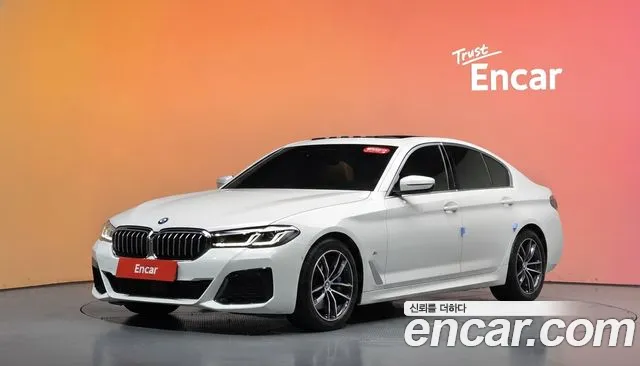 BMW 5-Series 2022