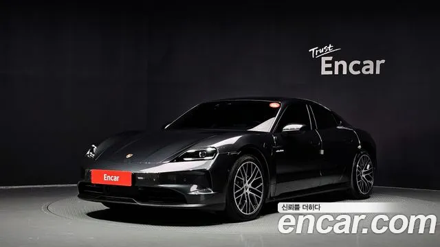 Porsche Taycan 2024