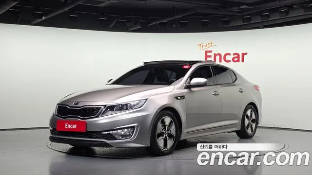 Kia K5 2011