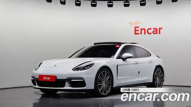 Porsche Panamera 2018
